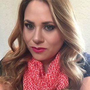 Meet your Posher, Magaly